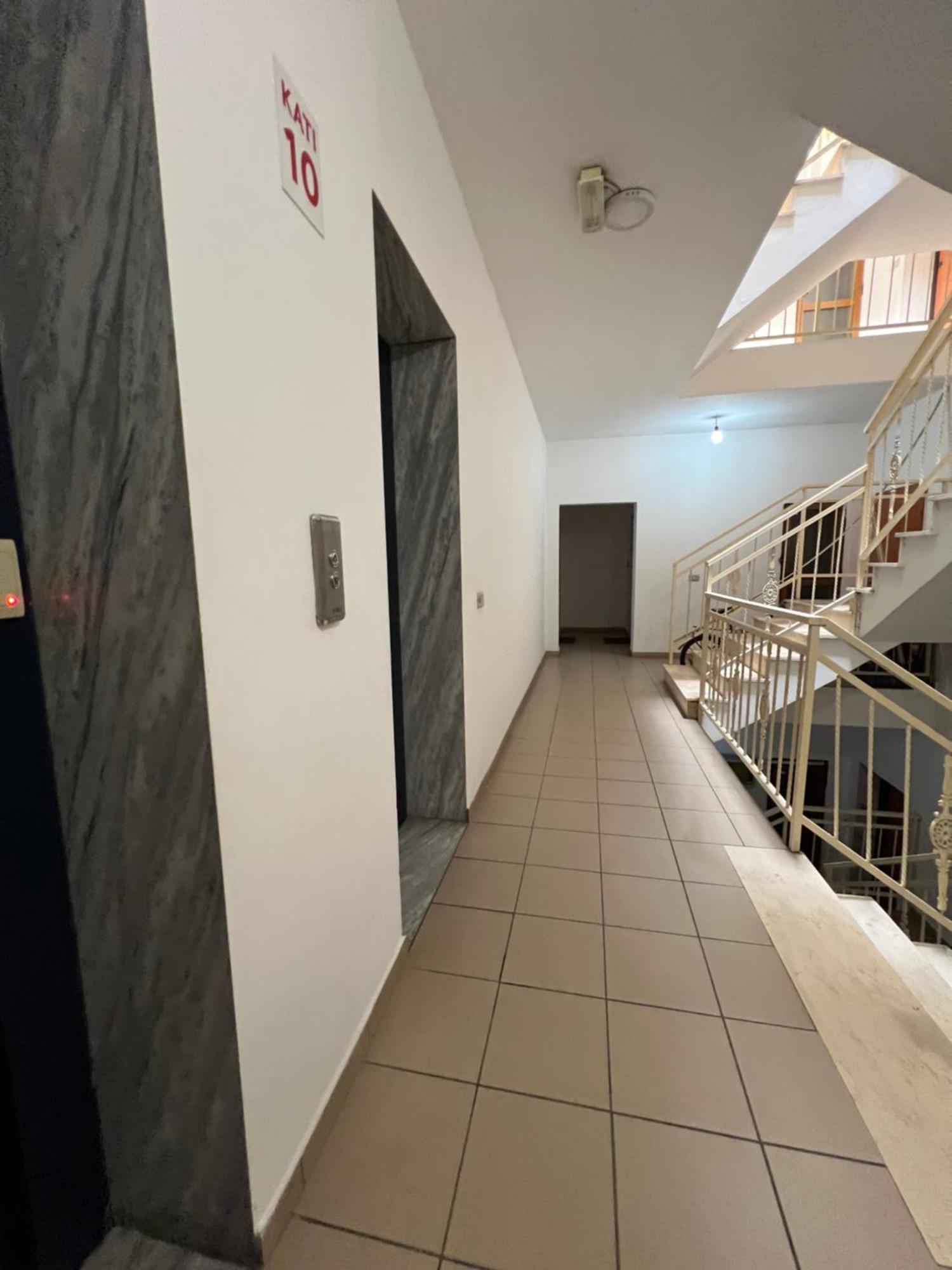 Center View Luxury Apartment Tirana Kültér fotó