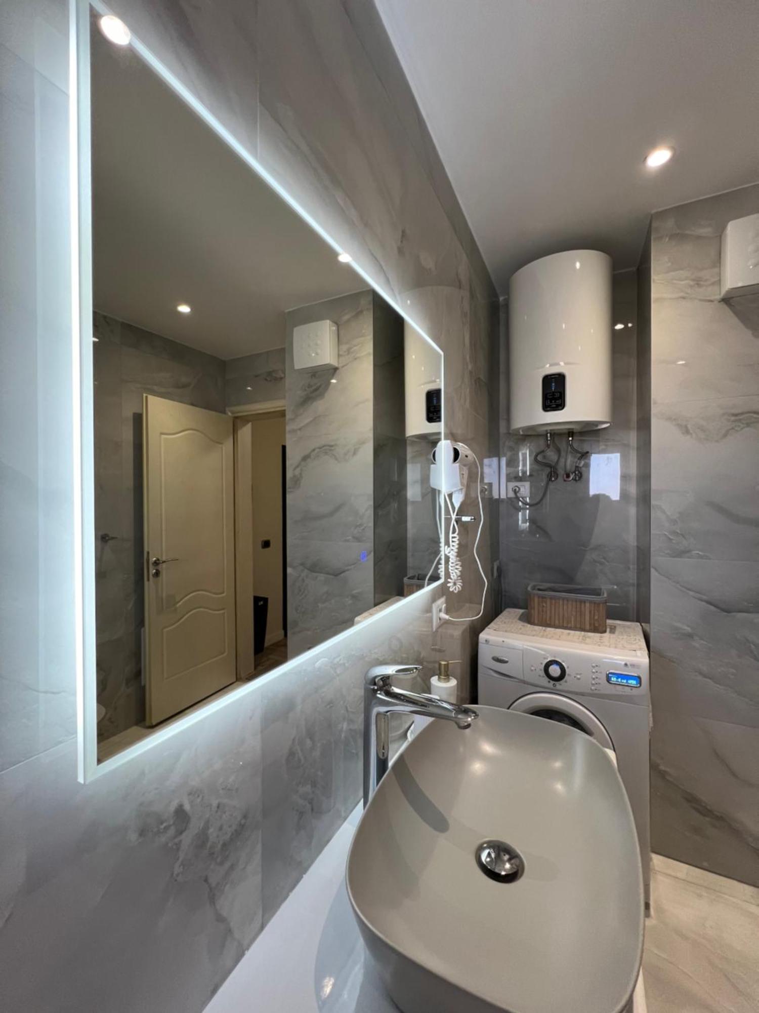 Center View Luxury Apartment Tirana Kültér fotó