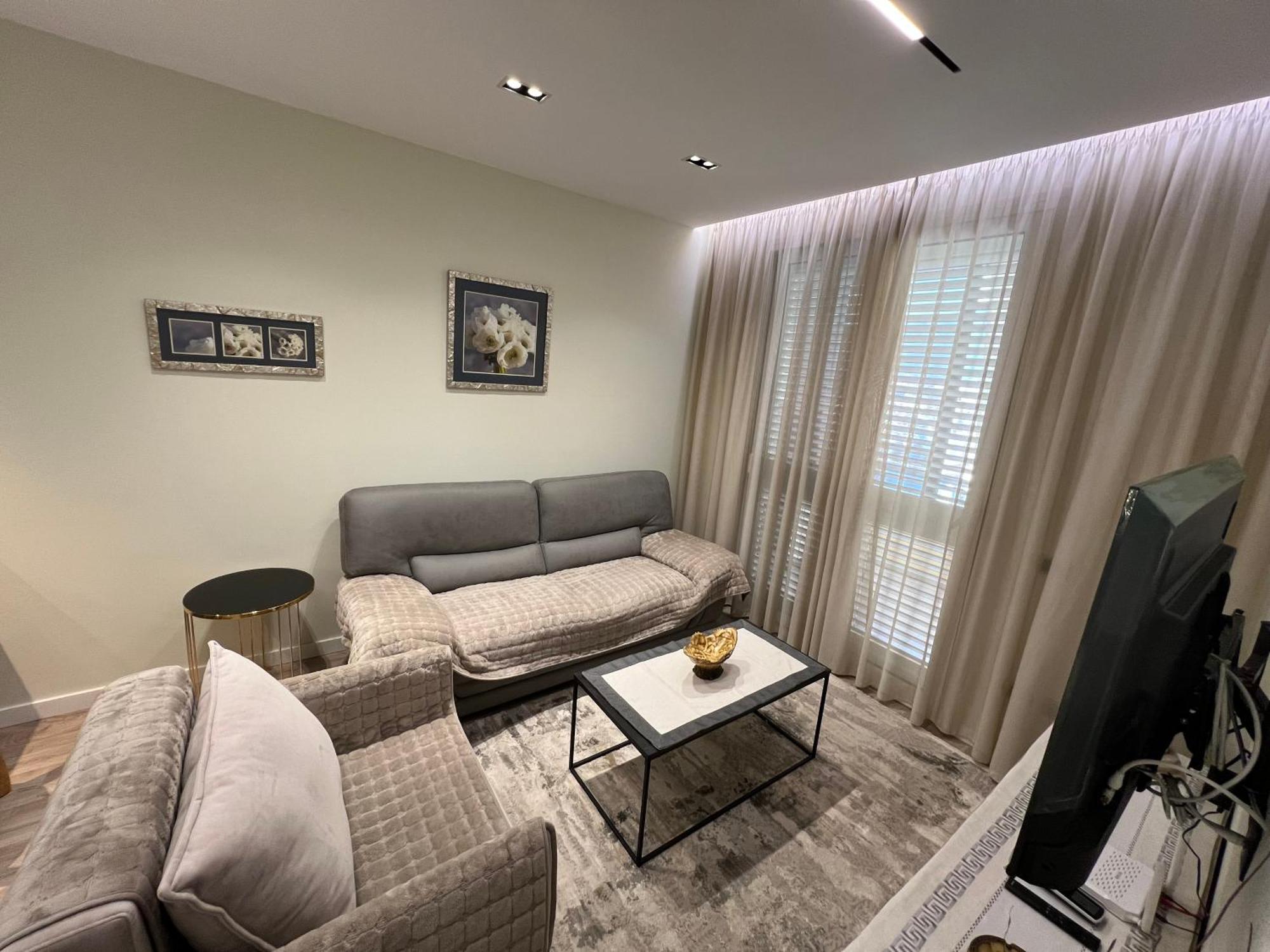Center View Luxury Apartment Tirana Kültér fotó